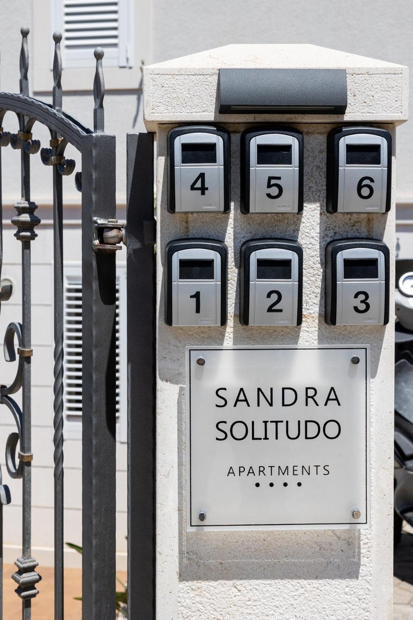 Apartments Sandra Solitudo II Dubrovnik Exterior photo